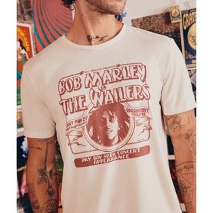 Bob Marley Paramount Theatre Unisex Classic Reggae Music Fan T-Shirt